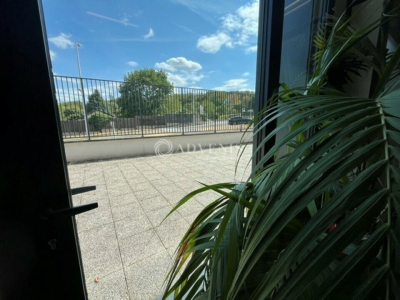 Location Bureaux FOURQUEUX (78112) - Photo 13