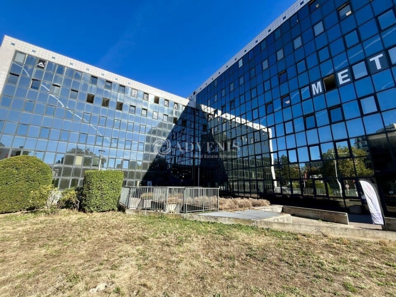 Location Bureaux NANTERRE (92000) - Photo 1