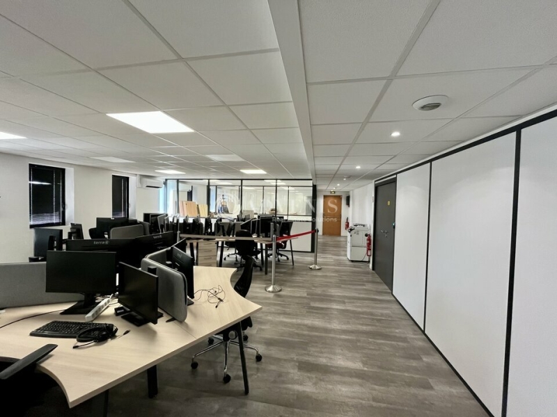 Location Bureaux NANTERRE (92000) - Photo 4