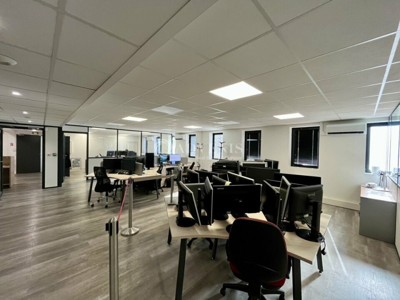 Location Bureaux NANTERRE (92000) - Photo 5