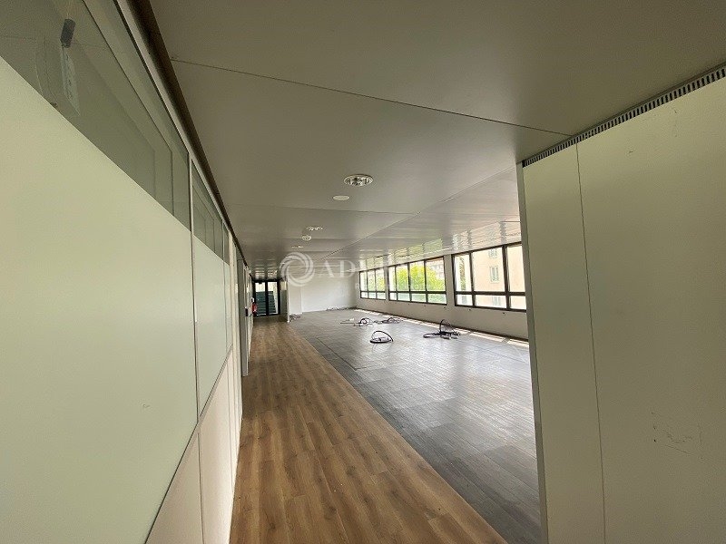 Location Bureaux RUEIL MALMAISON (92500) - Photo 8