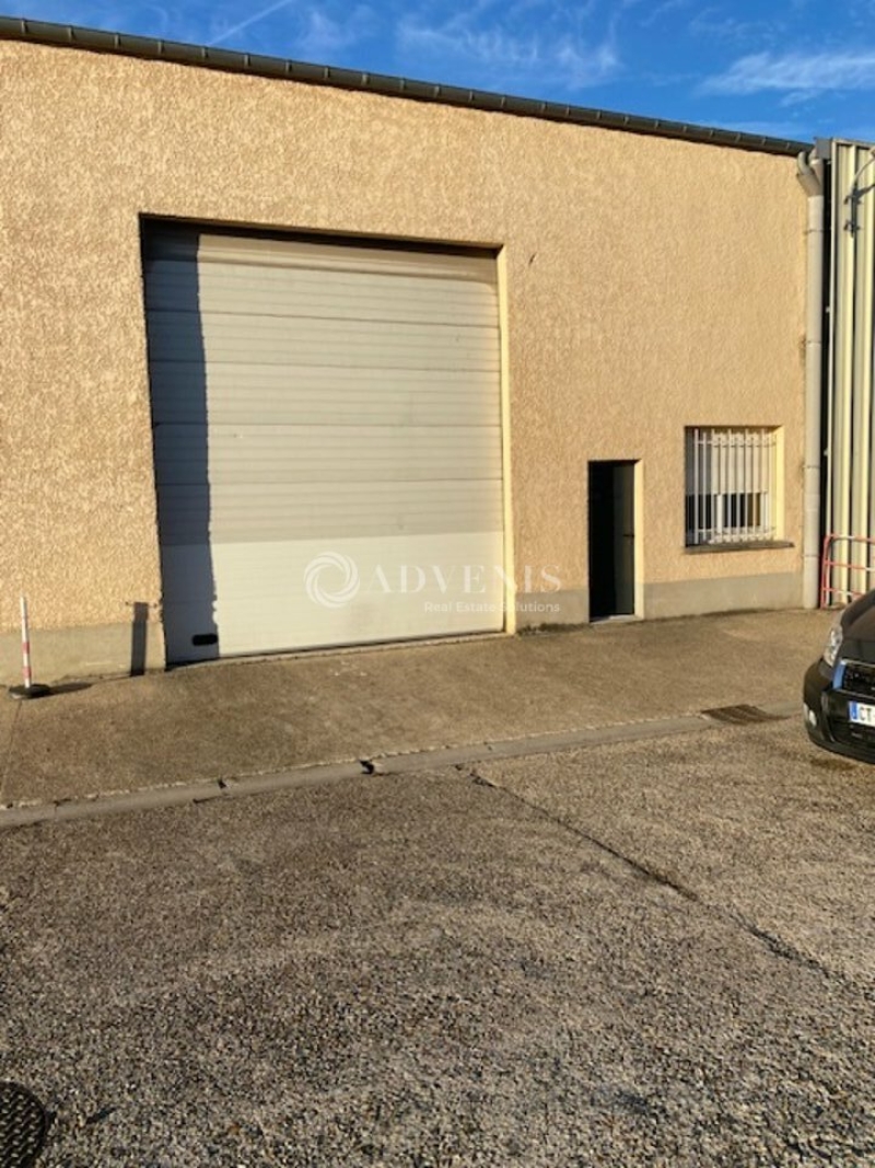 Location Activités Entrepôts MORAINVILLIERS (78630) - Photo 1
