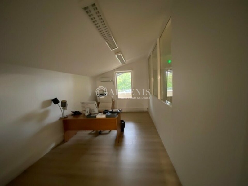 Location Bureaux et activités légères VILLENNES SUR SEINE (78670) - Photo 10
