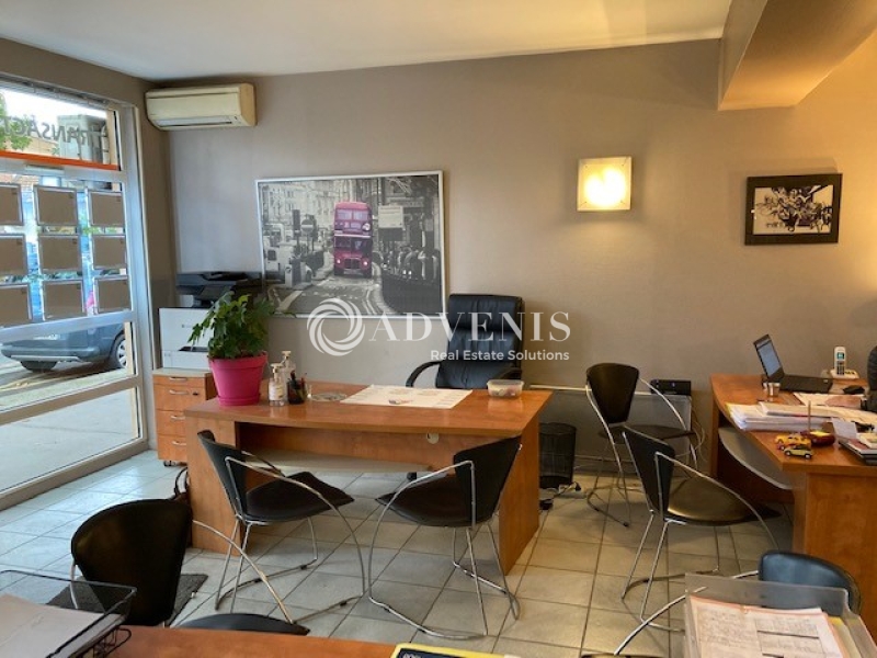 Location Commerces TOULOUSE (31400) - Photo 2