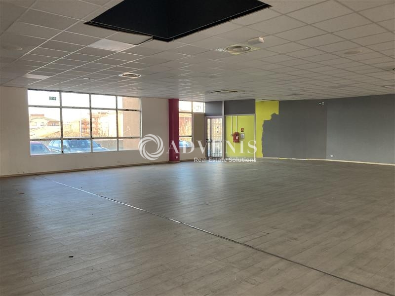 Location Commerces TOULOUSE (31100) - Photo 2