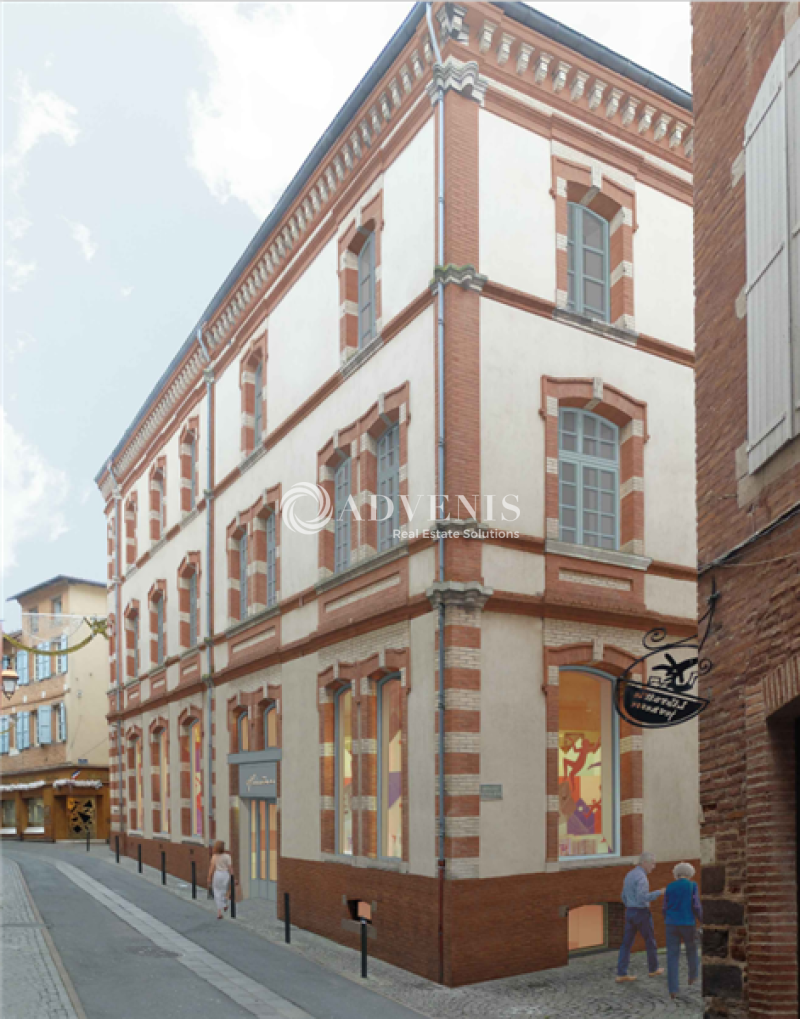 Location Commerces ALBI (81000) - Photo 1