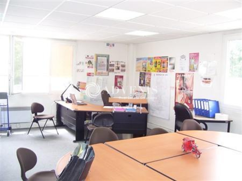 Location Activités Entrepôts SAINT PIERRE DES CORPS (37700) - Photo 6