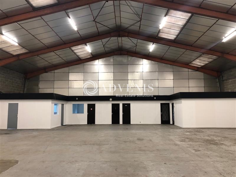 Location Activités Entrepôts CHAMBRAY LES TOURS (37170) - Photo 1