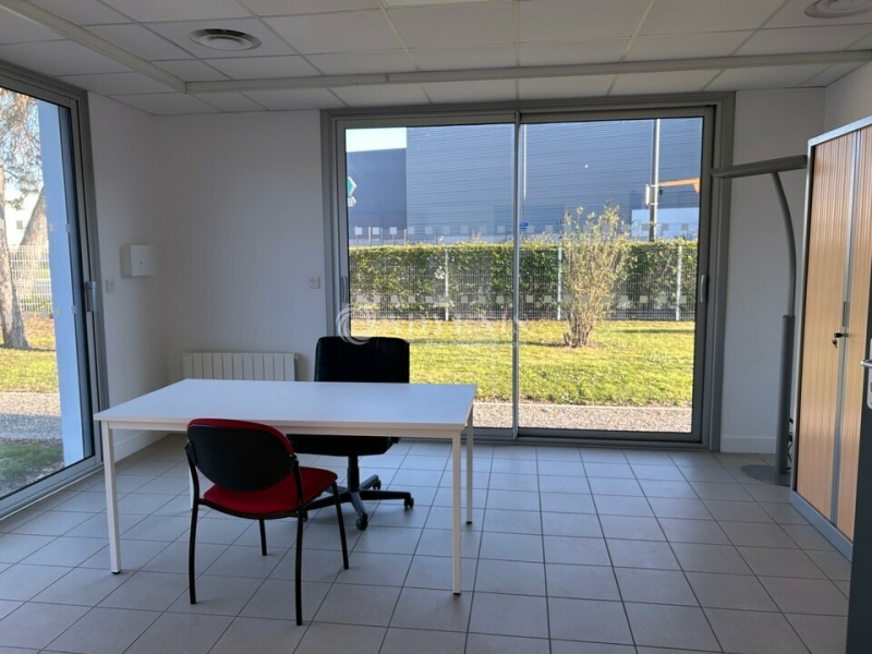 Location Activités Entrepôts TOURS (37100) - Photo 14