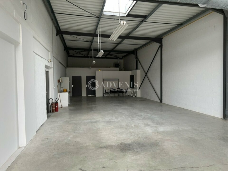 Location Activités Entrepôts TOURS (37100) - Photo 8