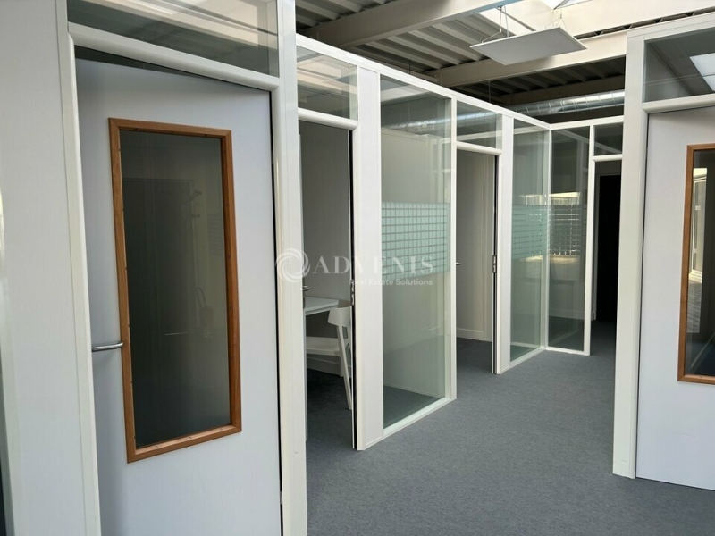 Location Activités Entrepôts TOURS (37100) - Photo 9