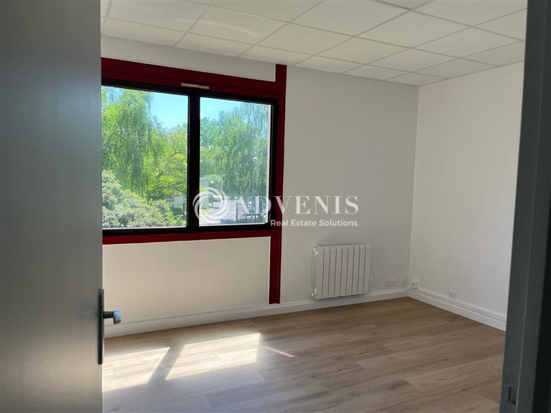 Location Bureaux SAINT AVERTIN (37550) - Photo 9
