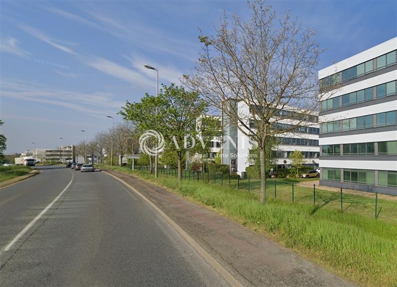 Location Bureaux TOURS (37100) - Photo 2