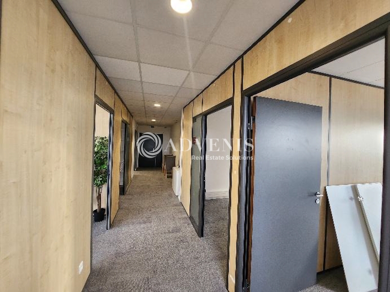 Location Bureaux TOURS (37100) - Photo 6