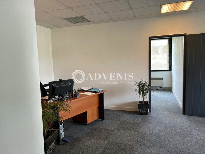 Location Bureaux TOURS (37100) - Photo 2
