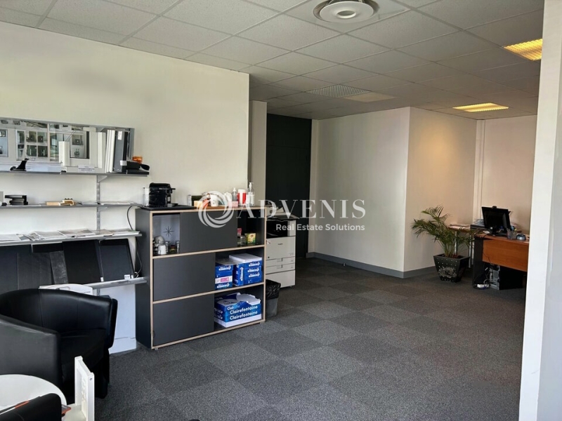 Location Bureaux TOURS (37100) - Photo 3