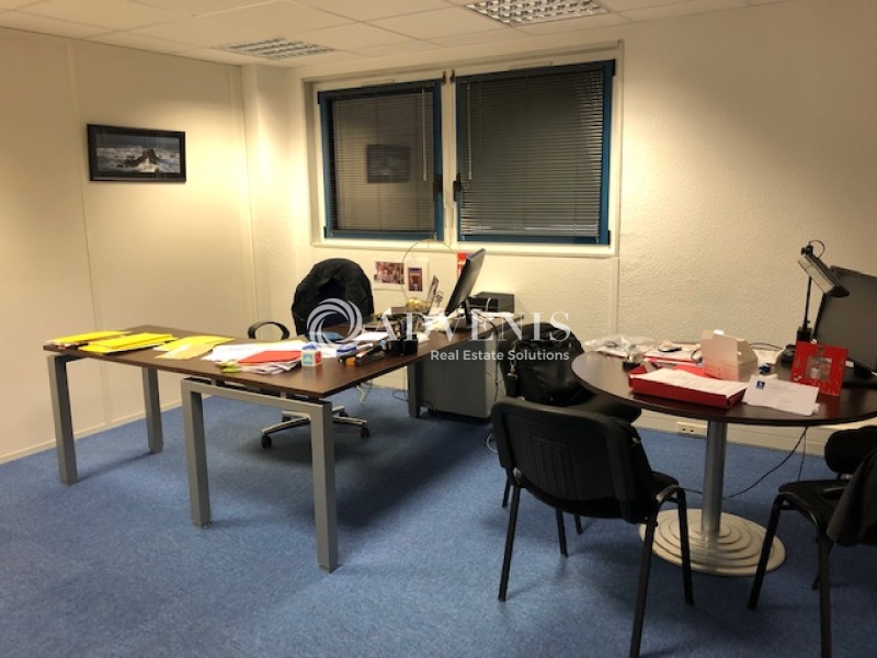 Location Bureaux SAINT AVERTIN (37550) - Photo 9