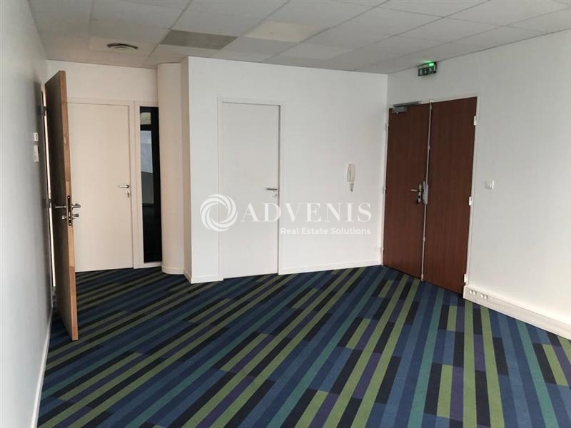 Location Bureaux TOURS (37000) - Photo 2