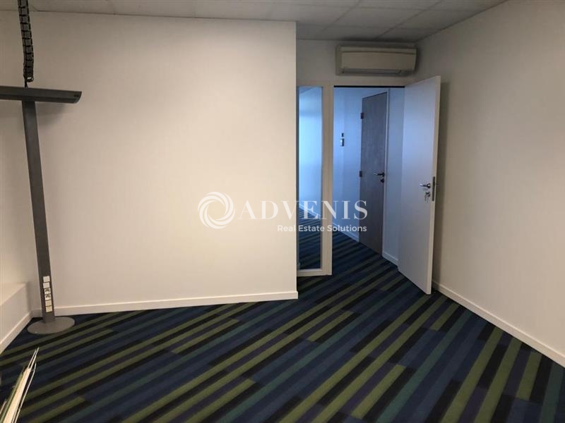 Location Bureaux TOURS (37000) - Photo 3