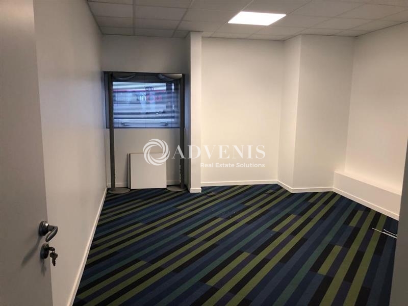 Location Bureaux TOURS (37000) - Photo 4