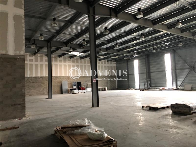 Location Entrepôts PARCAY MESLAY (37210) - Photo 3