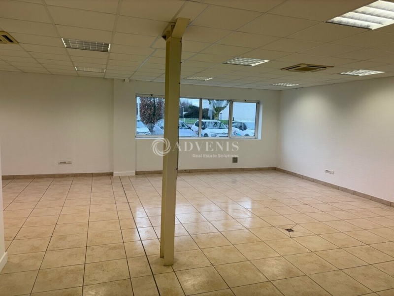 Location Bureaux PARCAY MESLAY (37210) - Photo 11