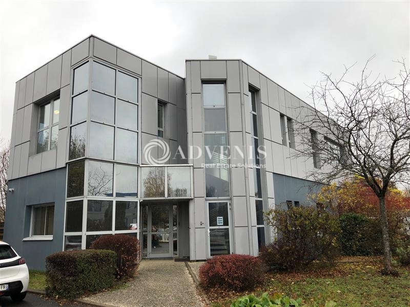 Location Bureaux PARCAY MESLAY (37210) - Photo 1