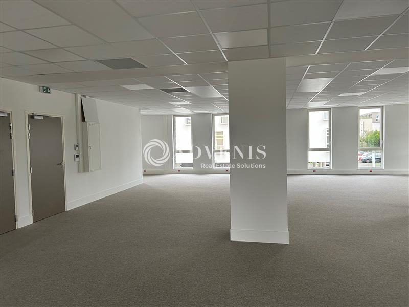 Location Bureaux TOURS (37100) - Photo 3