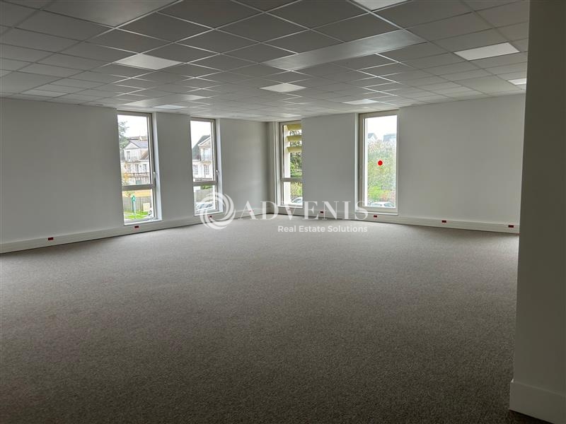 Location Bureaux TOURS (37100) - Photo 4