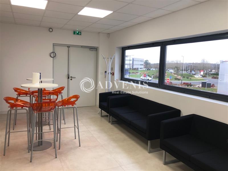 Location Bureaux SAINT CYR SUR LOIRE (37540) - Photo 6