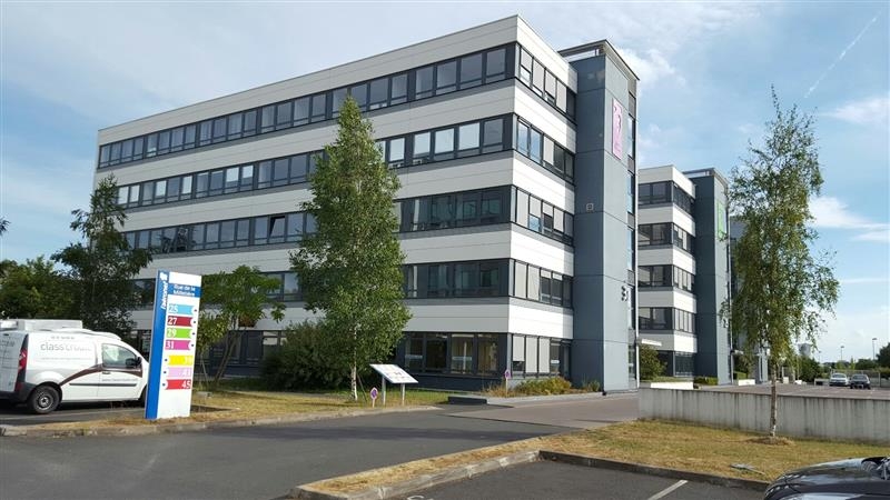 Location Bureaux TOURS (37100) - Photo 2