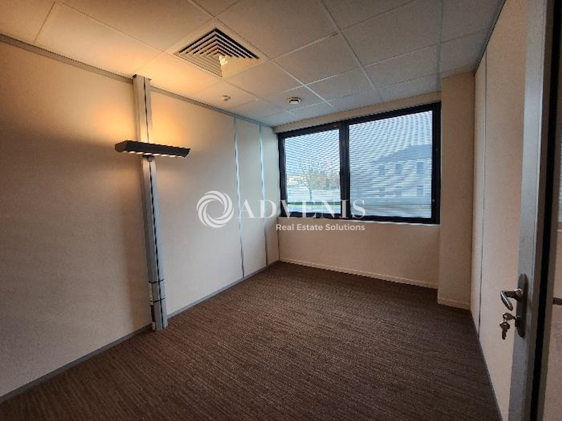 Location Bureaux TOURS (37100) - Photo 5