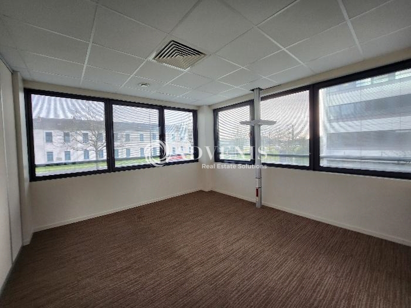 Location Bureaux TOURS (37100) - Photo 6