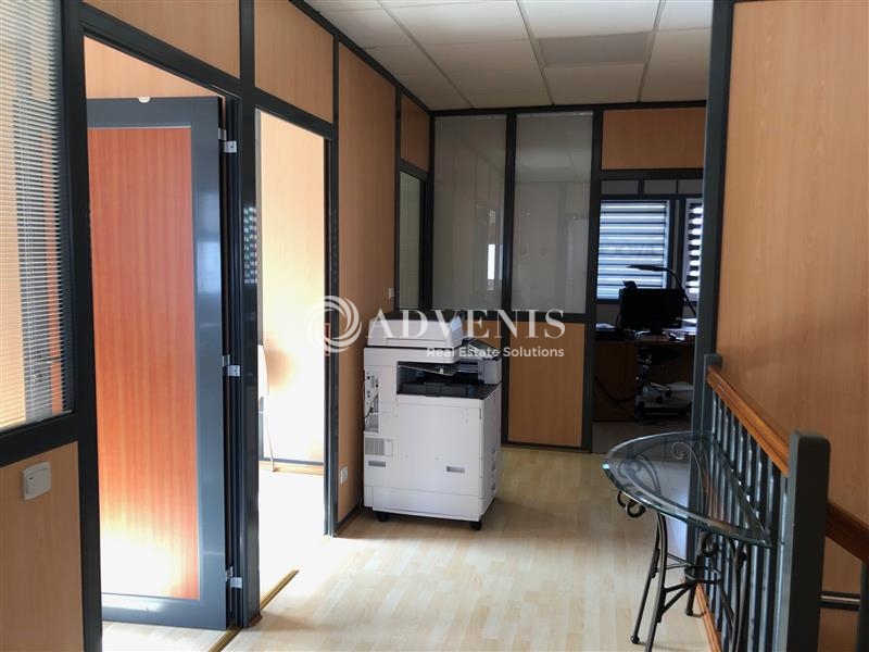 Location Bureaux SAINT AVERTIN (37550) - Photo 2
