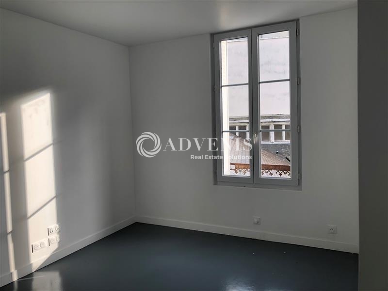 Location Bureaux TOURS (37000) - Photo 6