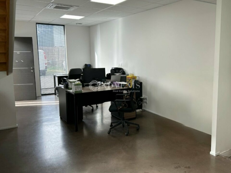 Location Activités Entrepôts JOUE LES TOURS (37300) - Photo 9