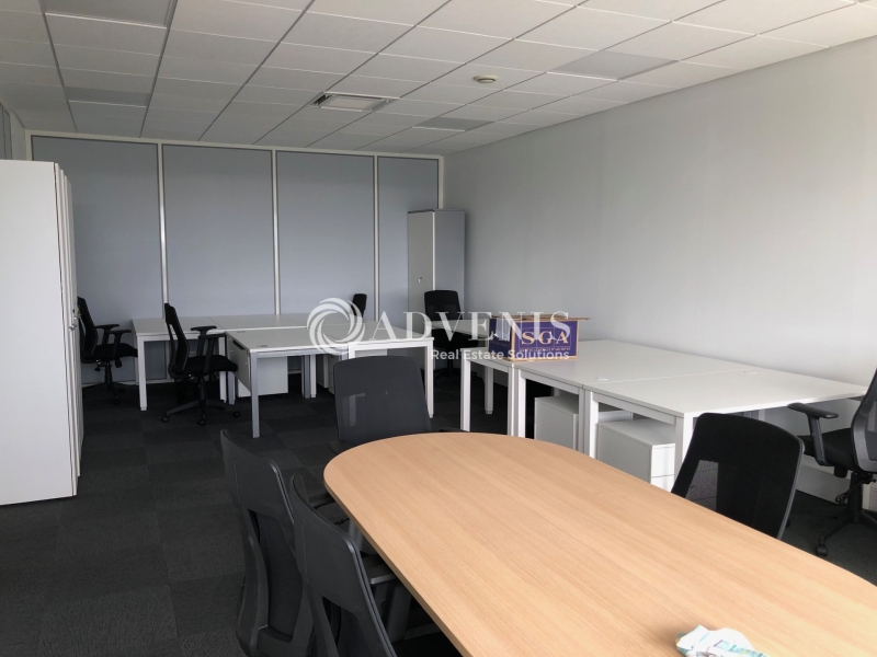 Location Bureaux TOURS (37000) - Photo 3