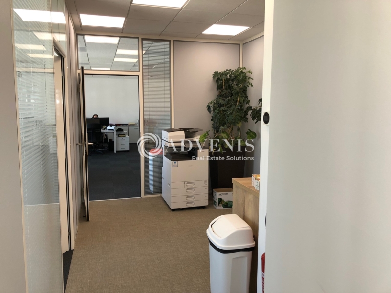 Location Bureaux TOURS (37000) - Photo 6