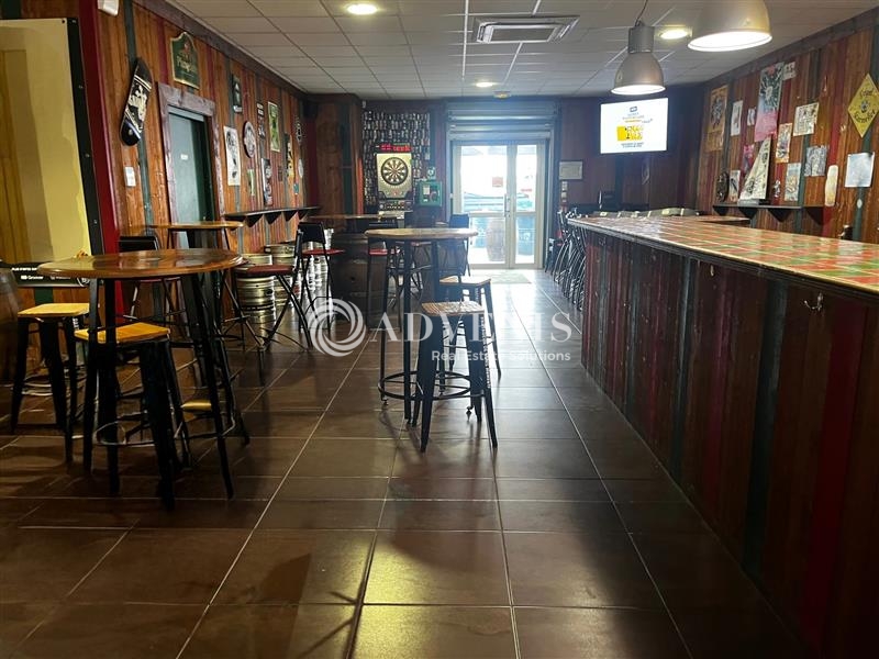 Location Commerces TOURS (37100) - Photo 1