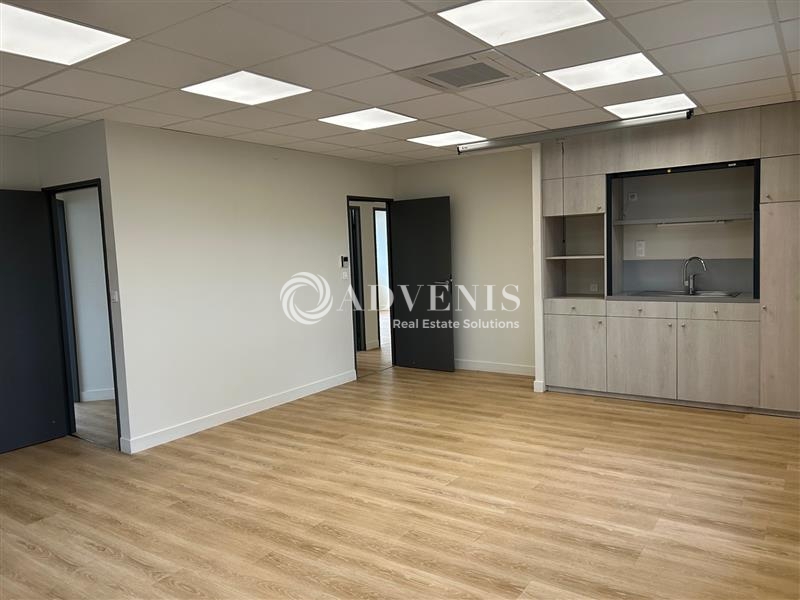 Vente Utilisateur Bureaux TOURS (37000) - Photo 1