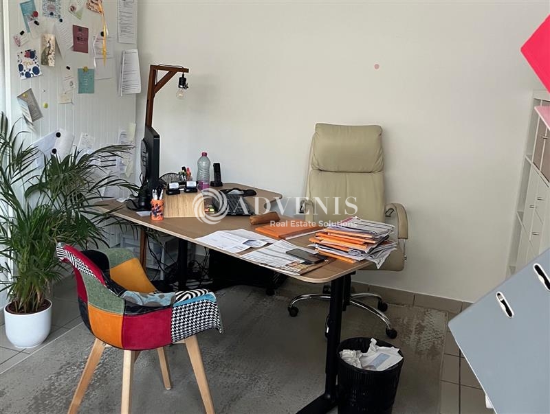 Vente Utilisateur Bureaux JOUE LES TOURS (37300) - Photo 2