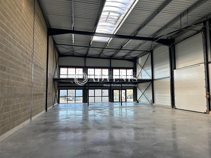 Vente Utilisateur Activités Entrepôts JOUE LES TOURS (37300) - Photo 2