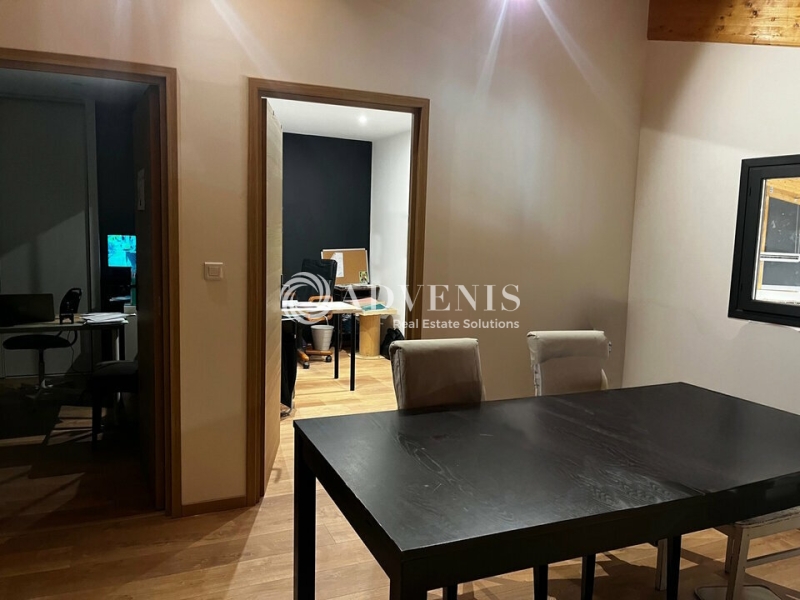 Location Commerces SAINT CYR SUR LOIRE (37540) - Photo 4