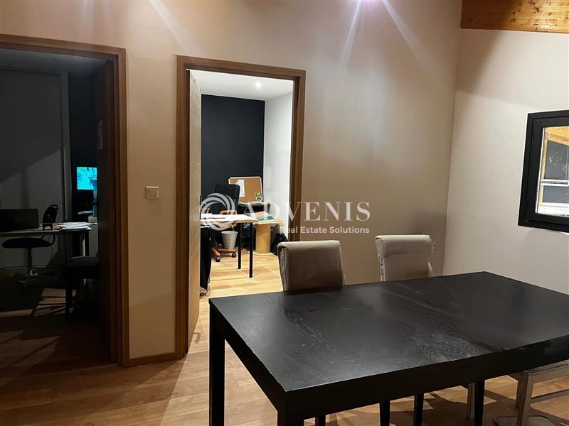 Location Commerces SAINT CYR SUR LOIRE (37540) - Photo 3