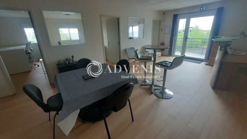Location Bureaux VOUVRAY (37210) - Photo 1