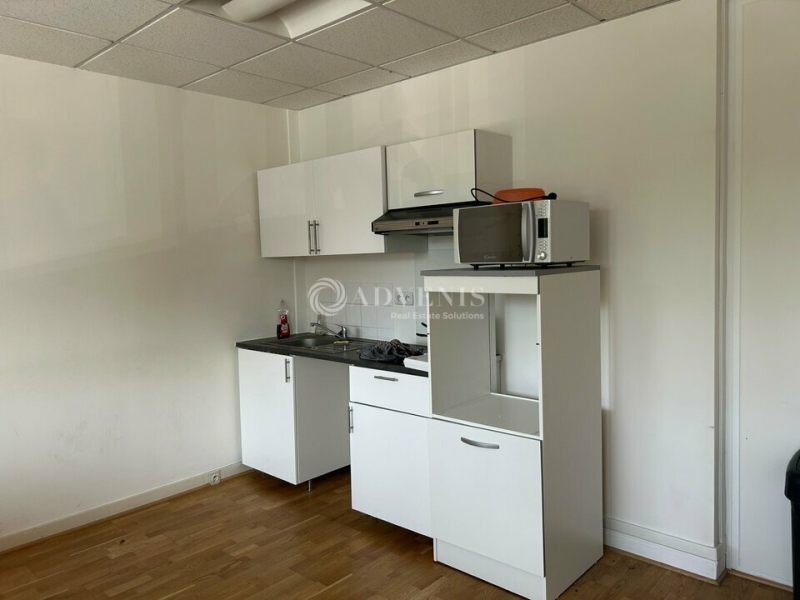 Vente Investisseur Bureaux JOUÉ-LÈS-TOURS (37300) - Photo 7