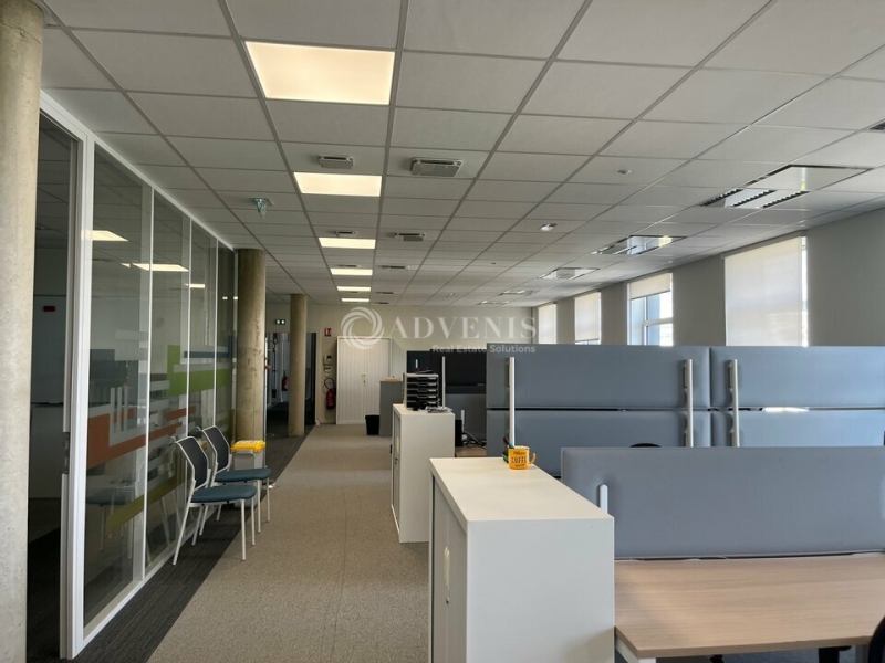 Location Bureaux TOURS (37200) - Photo 8