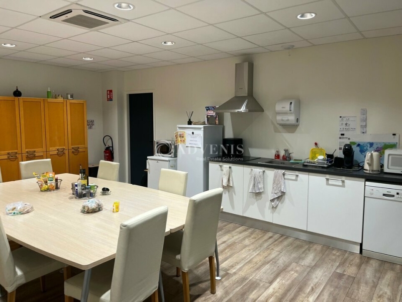 Location Bureaux TOURS (37100) - Photo 6