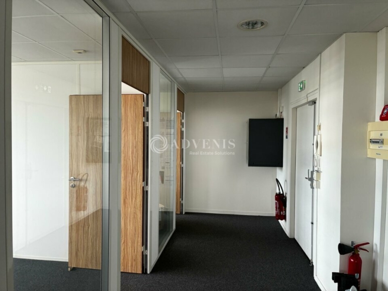 Location Bureaux TOURS (37100) - Photo 13