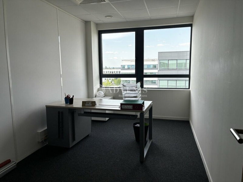 Location Bureaux TOURS (37100) - Photo 14